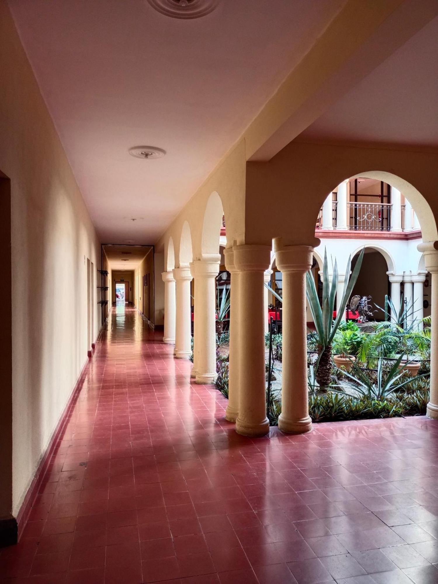 Hotel Los Monteros Ciudad Victoria Exterior photo