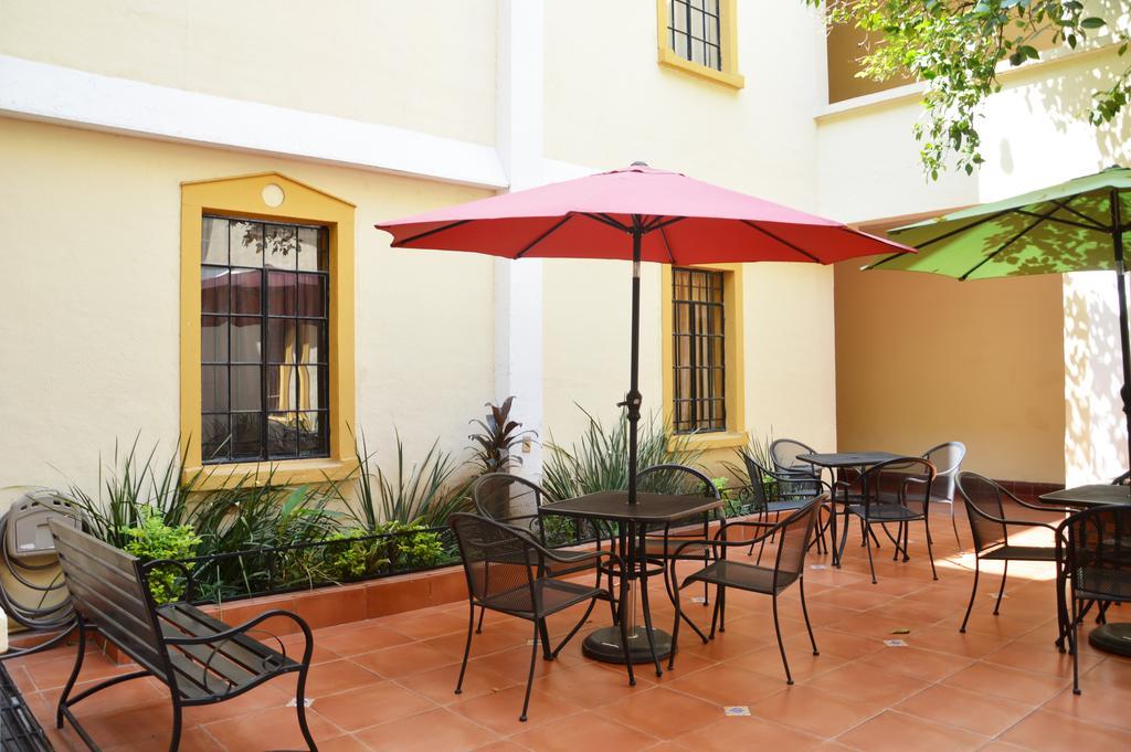 Hotel Los Monteros Ciudad Victoria Exterior photo